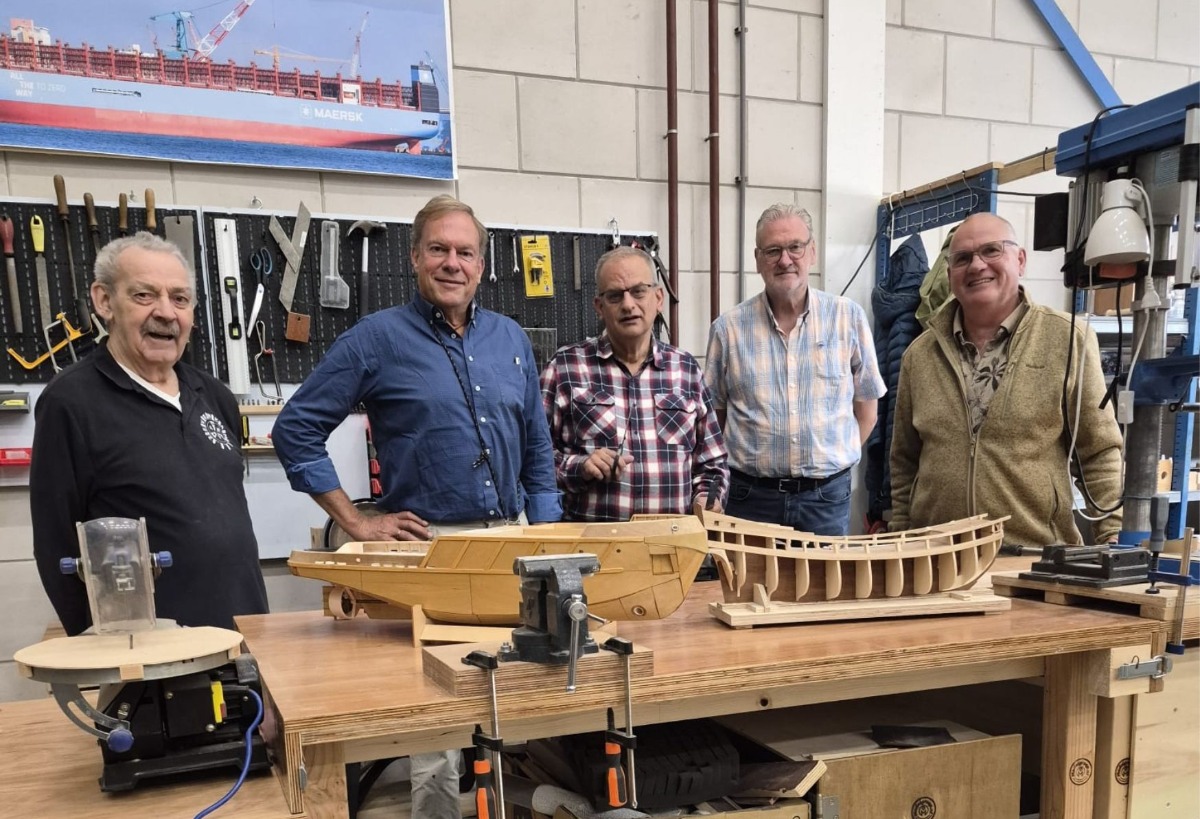 Vrijwilligers van Modelgroep Nederland